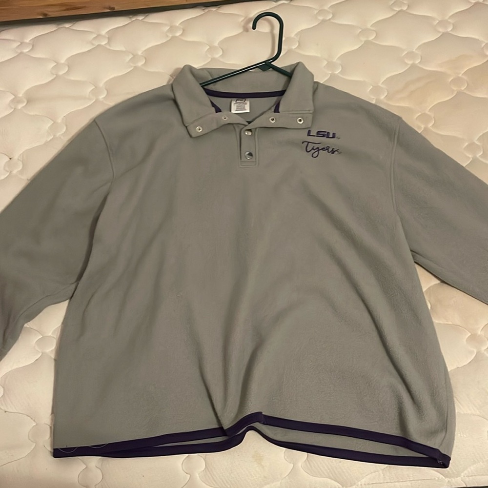 LSU tigers sweater